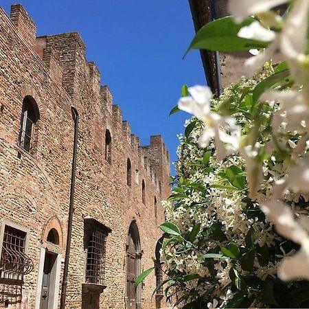 Apartmán Palazzo Stiozzi Ridolfi Certaldo Exteriér fotografie