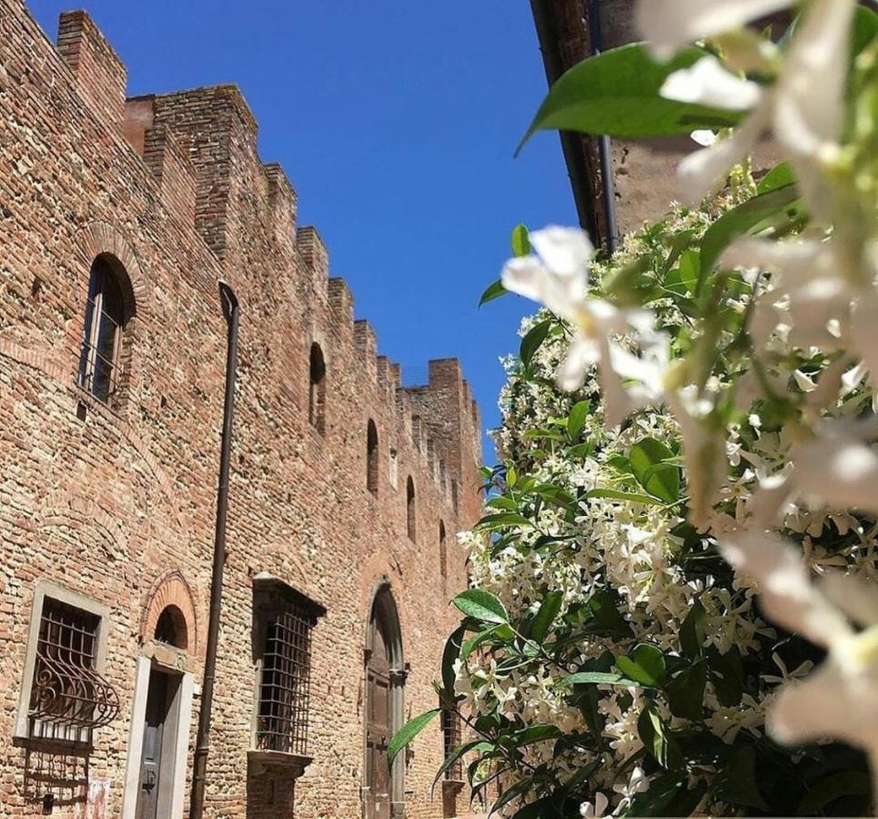 Apartmán Palazzo Stiozzi Ridolfi Certaldo Exteriér fotografie